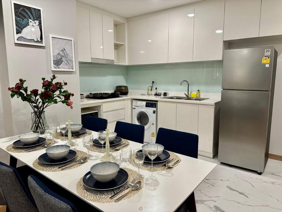 Astra Sky River High Floor,3 Bedrooms 97㎡ 山景房带浴缸 Чиангмай Экстерьер фото